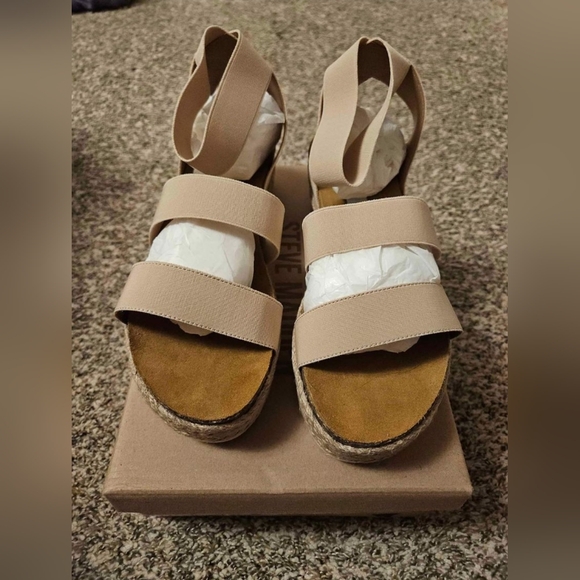 NWT Steve Madden KIMMIE BLUSH Strappy Sandals - Size 11 - Picture 5 of 8